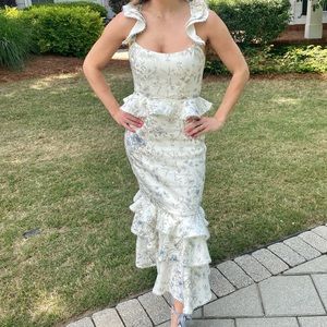 V. Chapman violet dress in Blue Murano print. Size 6 worn once